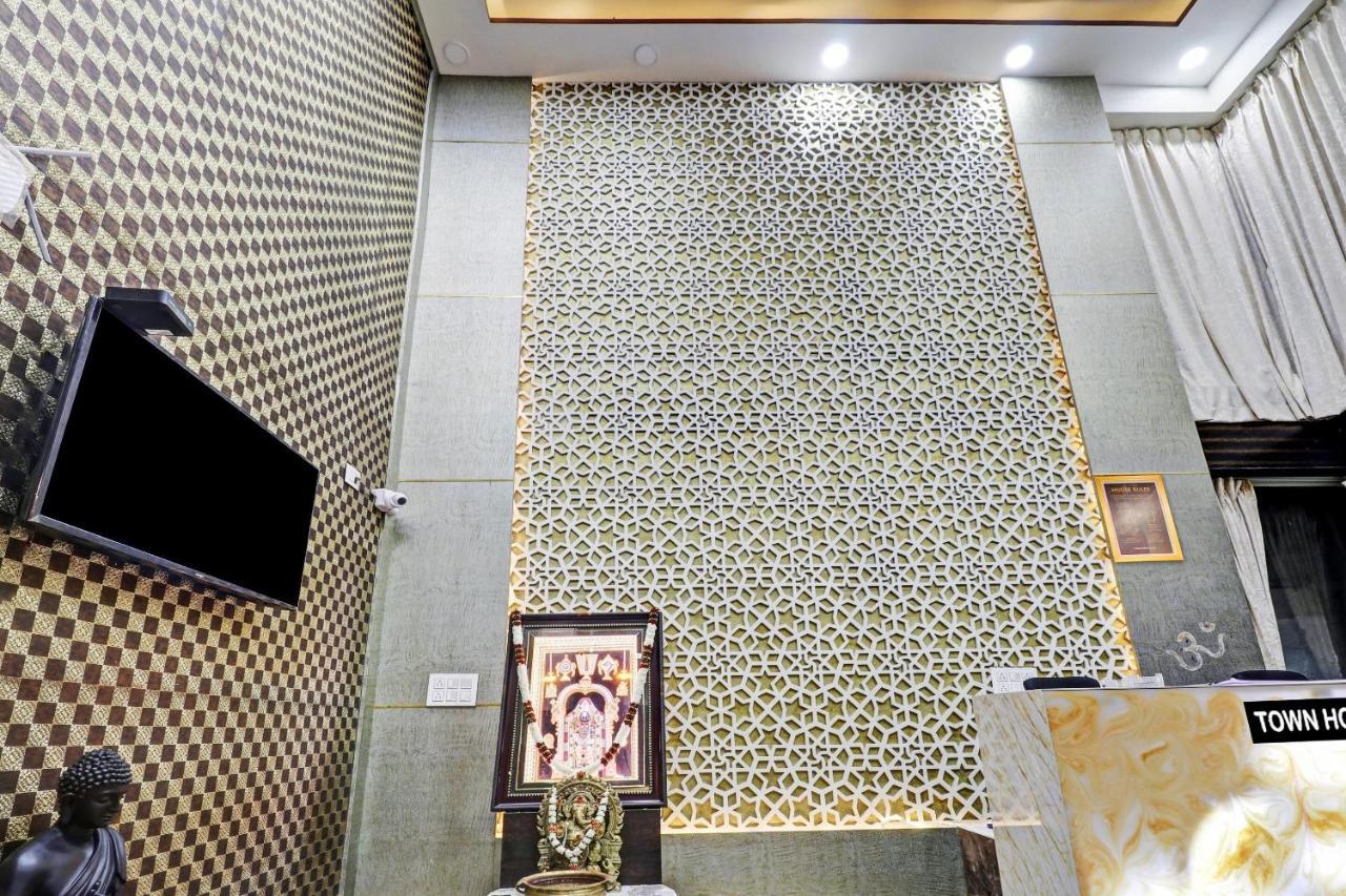 Townhouse Oak Dreamland Suites Yelahanka Экстерьер фото